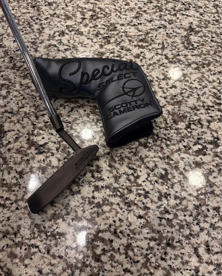 NEW Scotty Cameron Jet Set Putter (34”)