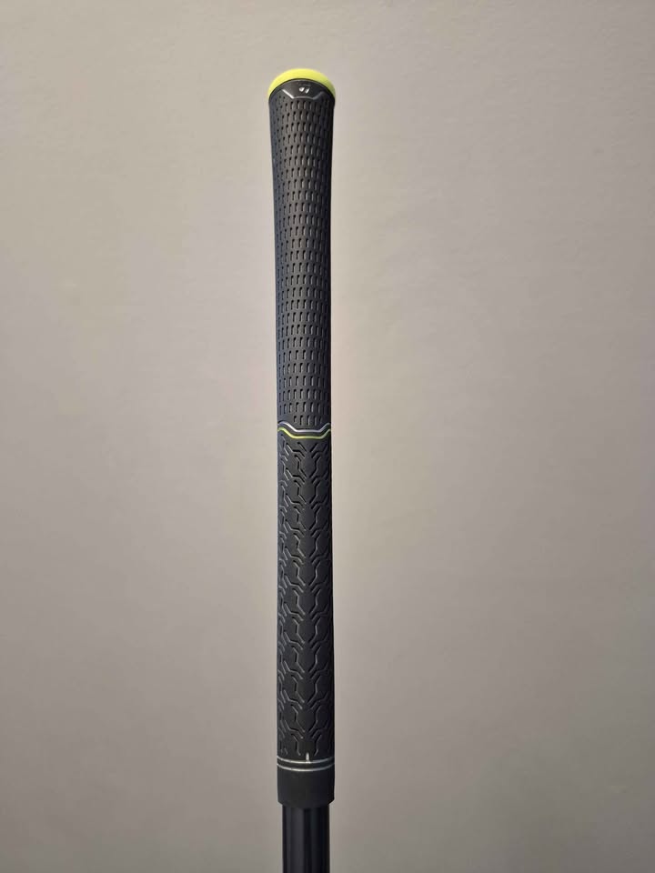 Taylormade M2 Driver 10.5 deg. stiff shaft - Excellent condition - Image 6