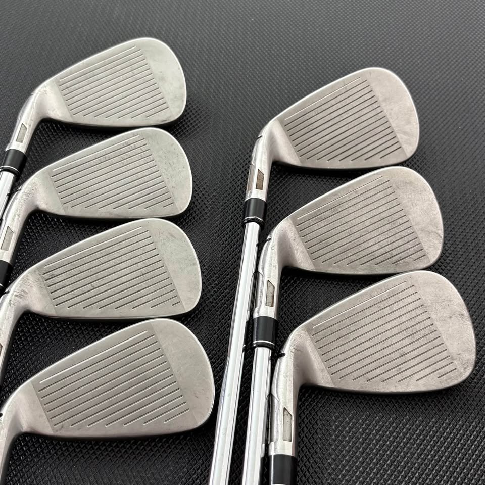 Pre-owned Taylormade Sim2 Max iron set 5 - AW - Image 3